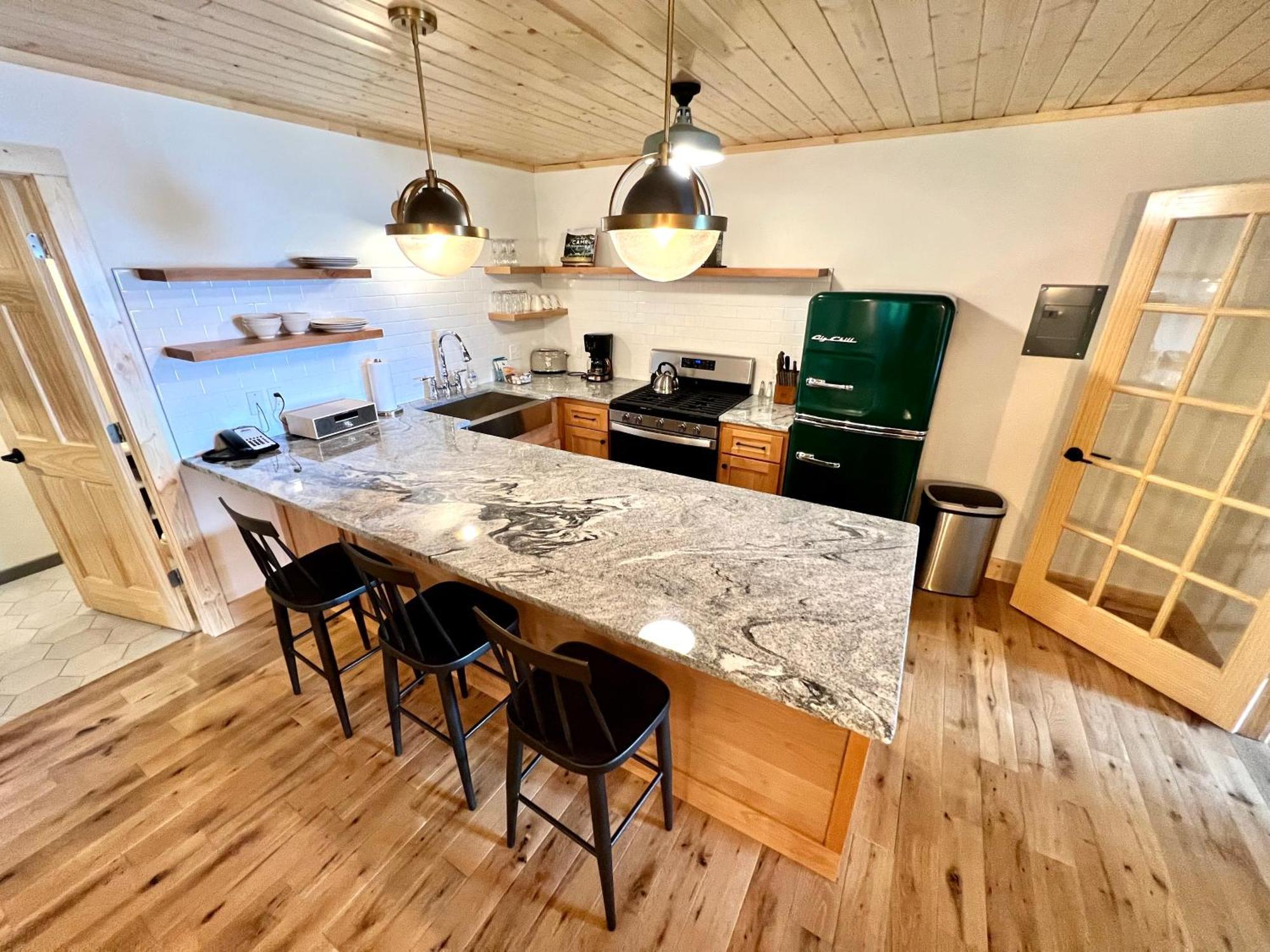 Thomsonite Inn On Lake Superior グランド・マレー 部屋 写真