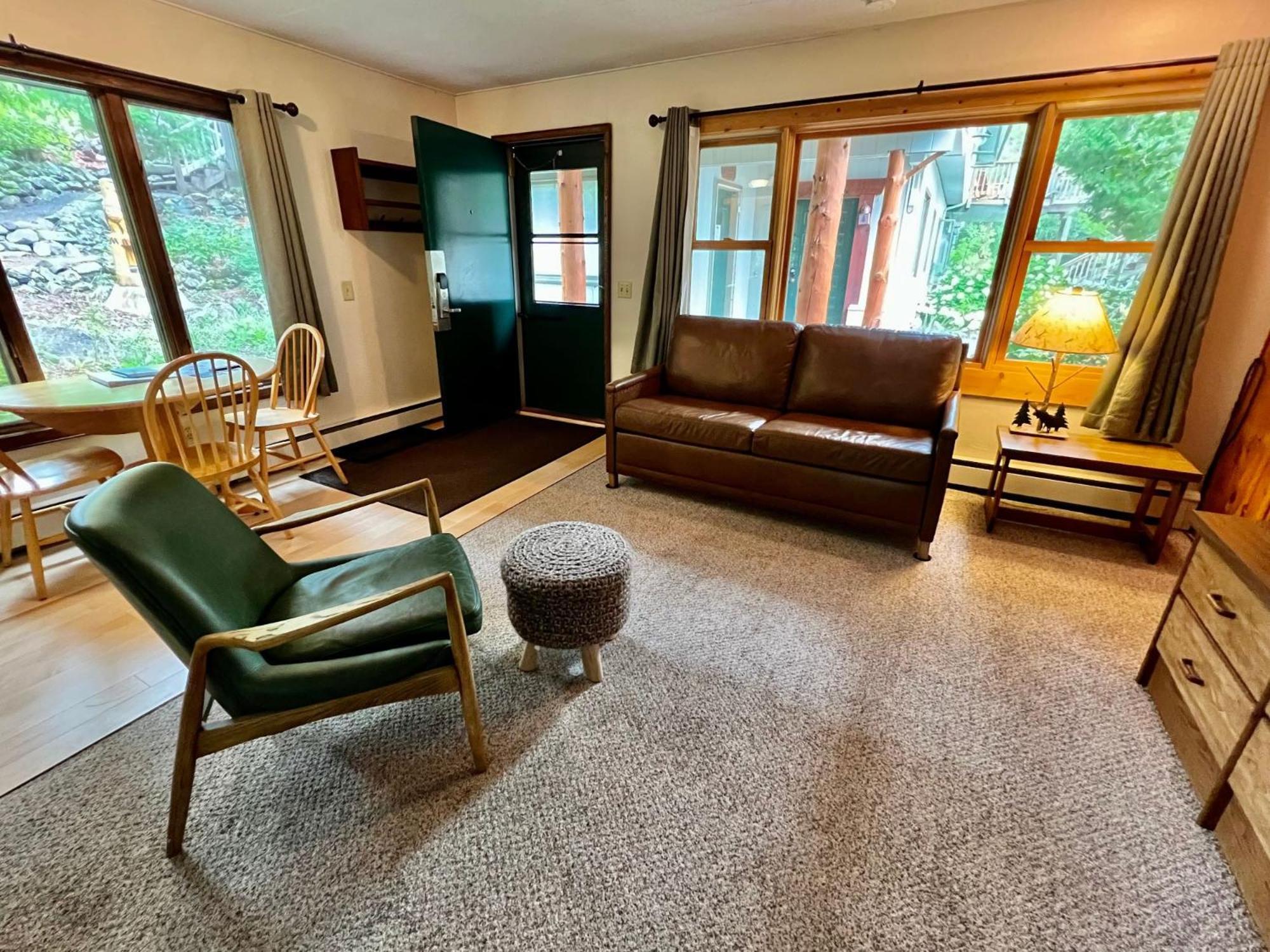 Thomsonite Inn On Lake Superior グランド・マレー 部屋 写真
