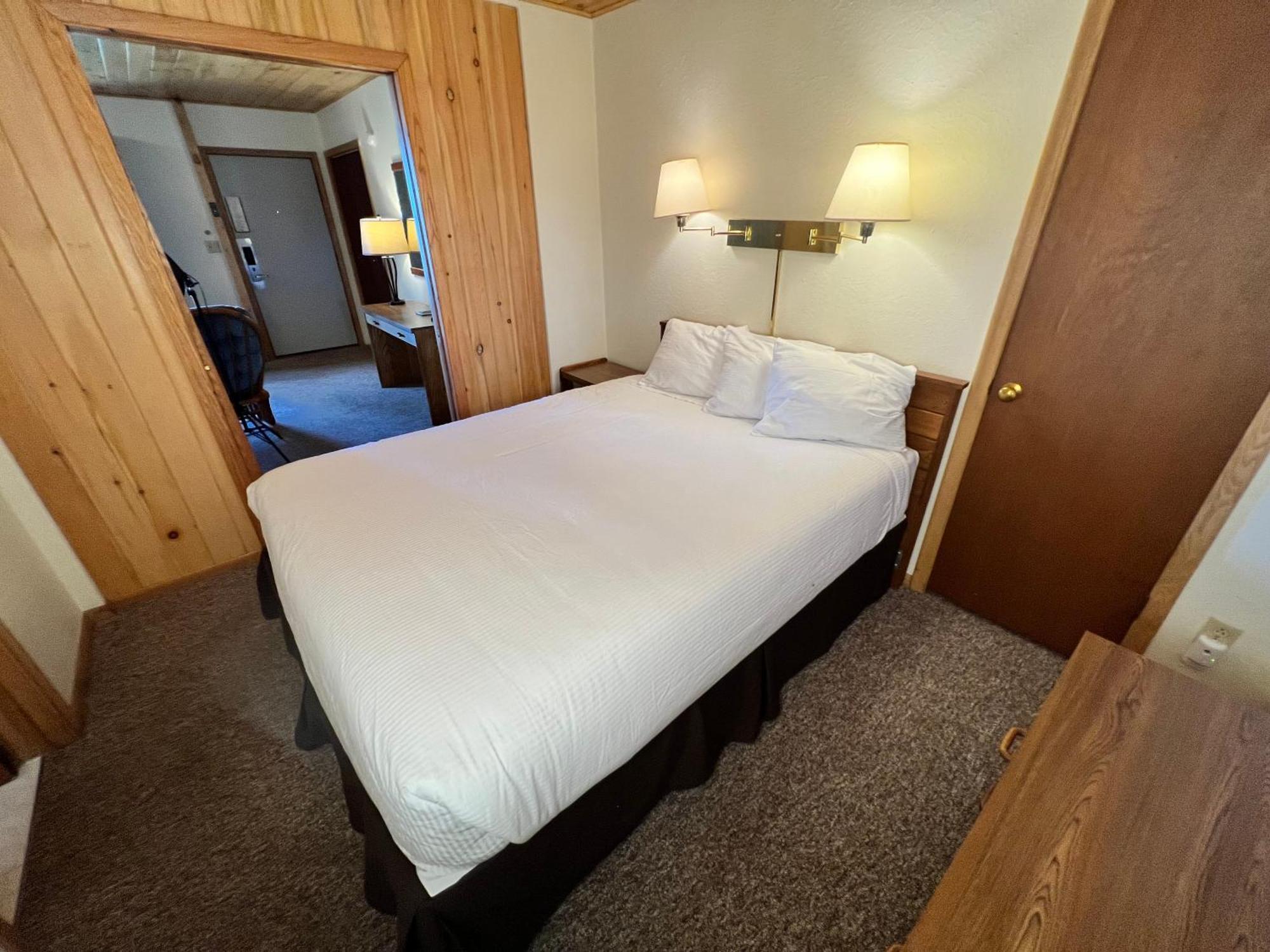 Thomsonite Inn On Lake Superior グランド・マレー エクステリア 写真