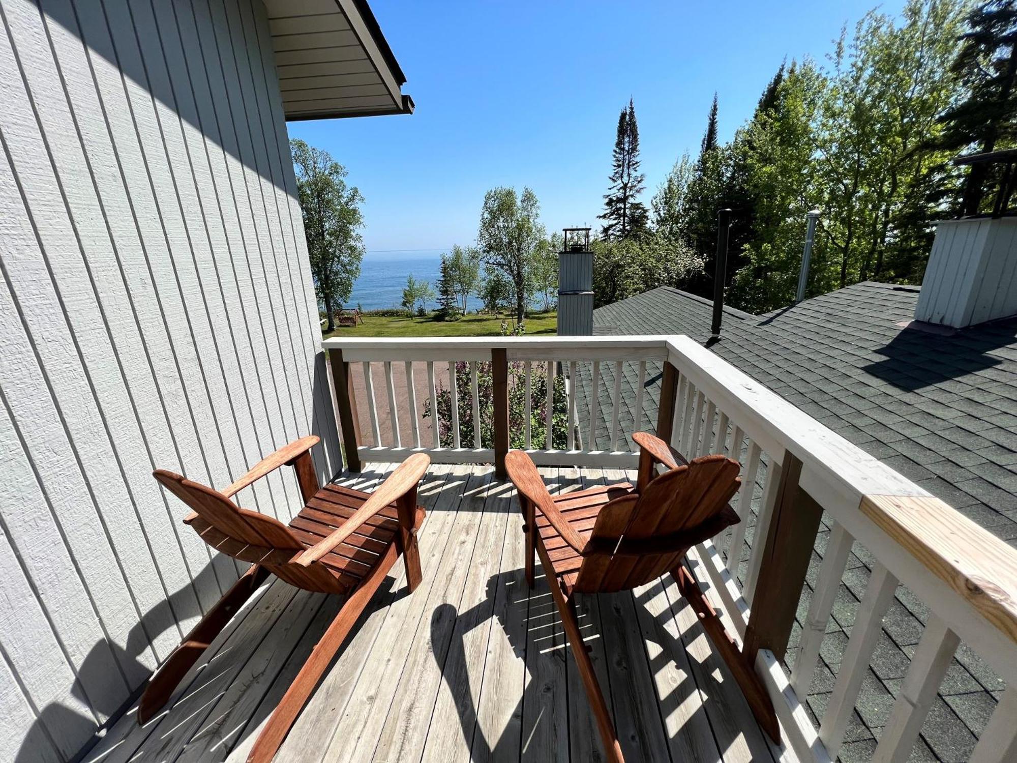 Thomsonite Inn On Lake Superior グランド・マレー エクステリア 写真