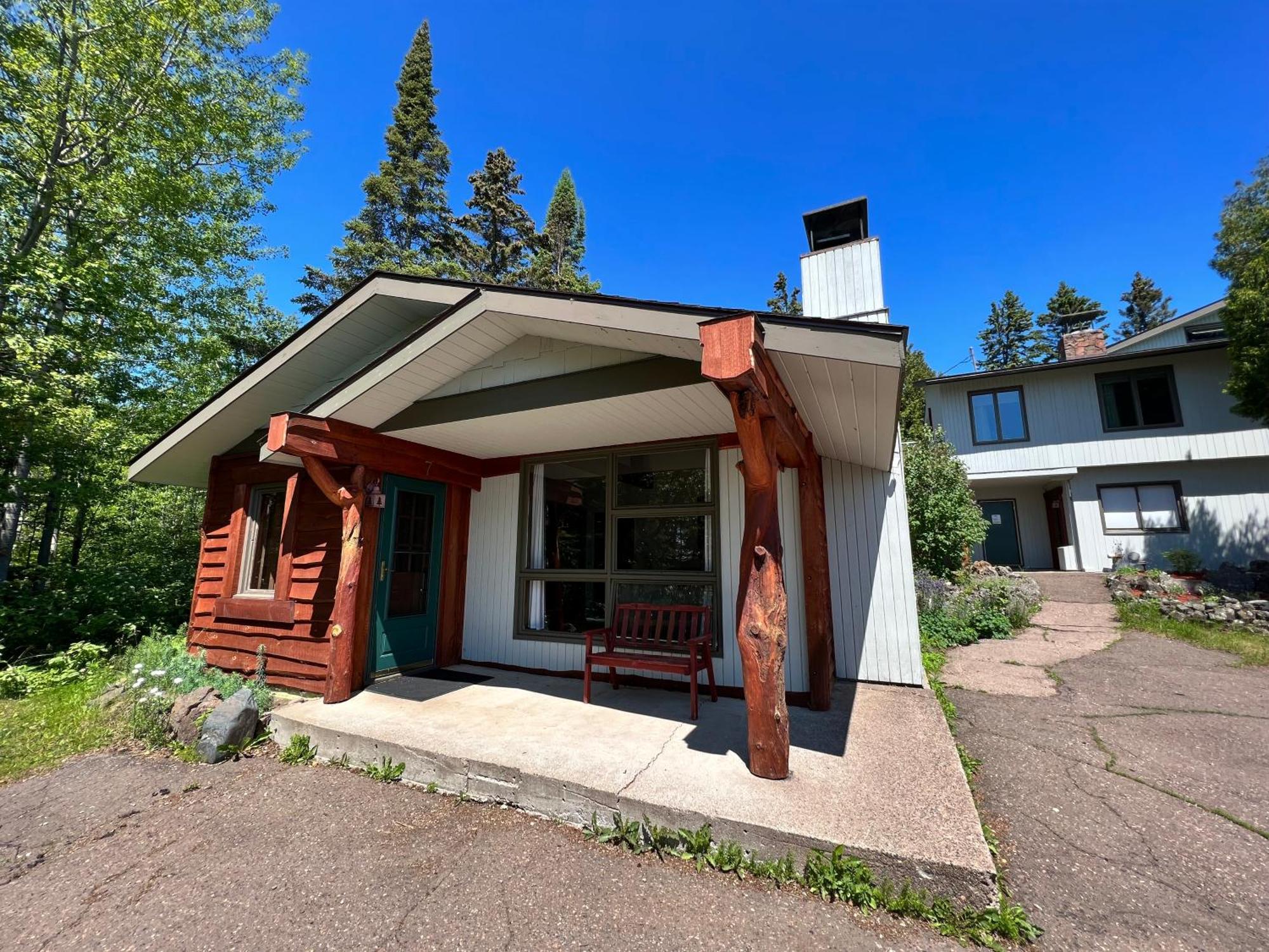 Thomsonite Inn On Lake Superior グランド・マレー エクステリア 写真