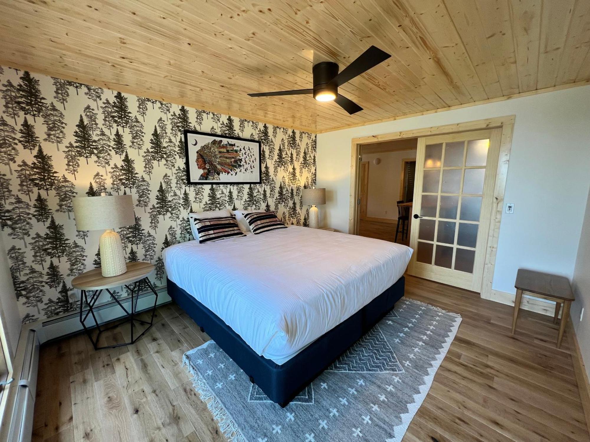 Thomsonite Inn On Lake Superior グランド・マレー 部屋 写真